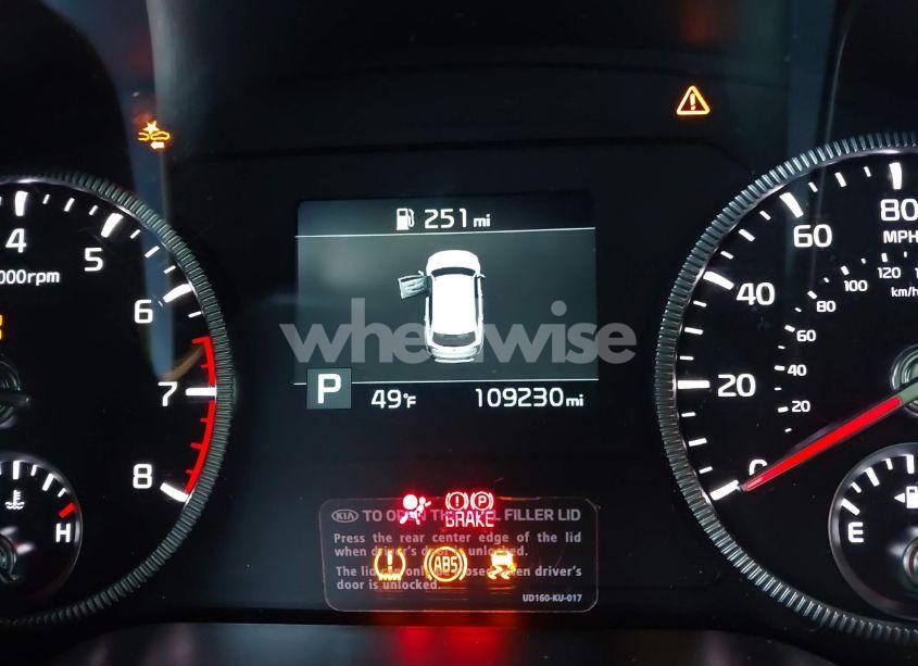 Photo 16 of 2020 Kia Telluride S (VIN 5XYP64HC0LG013137)