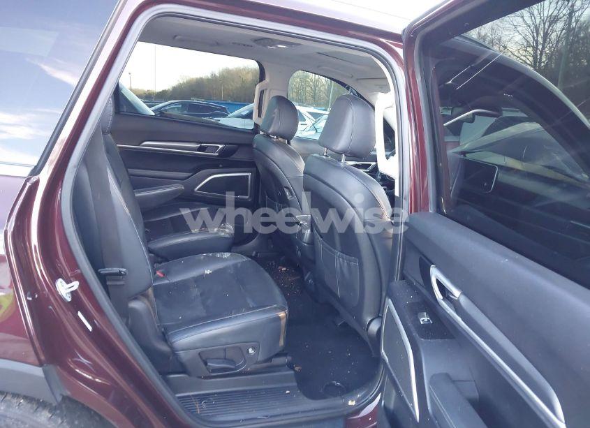 Photo 8 of 2020 Kia Telluride S (VIN 5XYP64HC0LG013137)