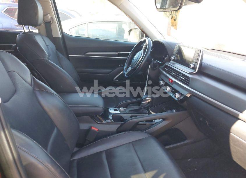 Photo 5 of 2020 Kia Telluride S (VIN 5XYP64HC1LG069216)