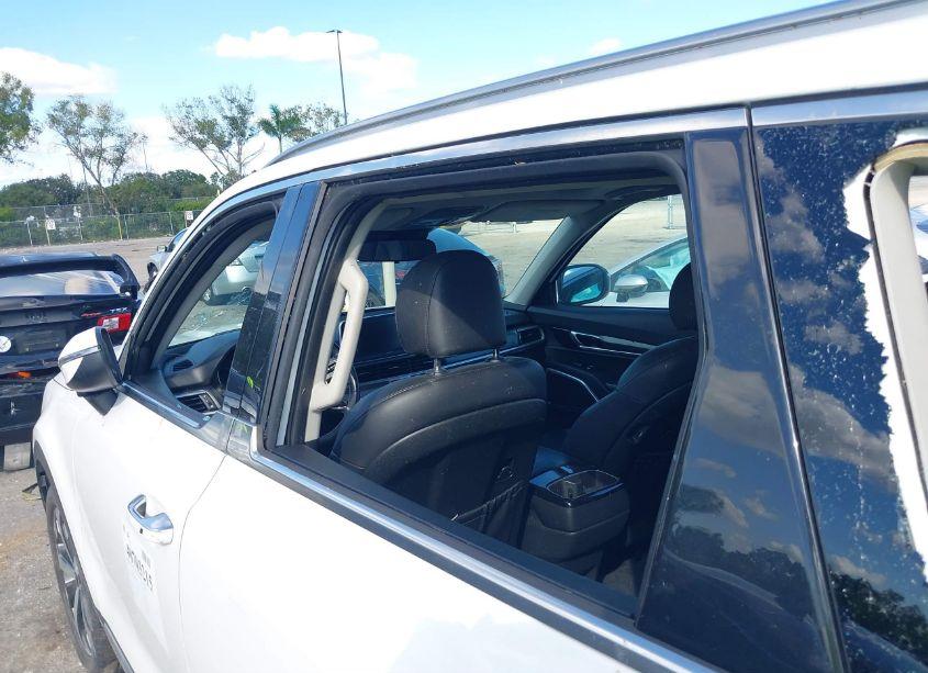 Photo 18 of 2020 Kia Telluride S (VIN 5XYP64HC2LG063084)