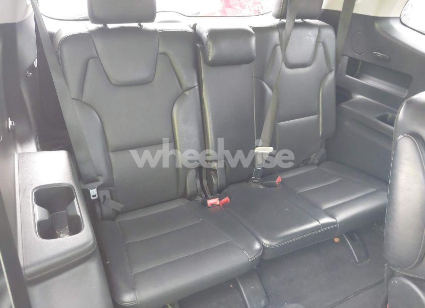 Photo 17 of 2020 Kia Telluride S (VIN 5XYP64HC2LG069693)