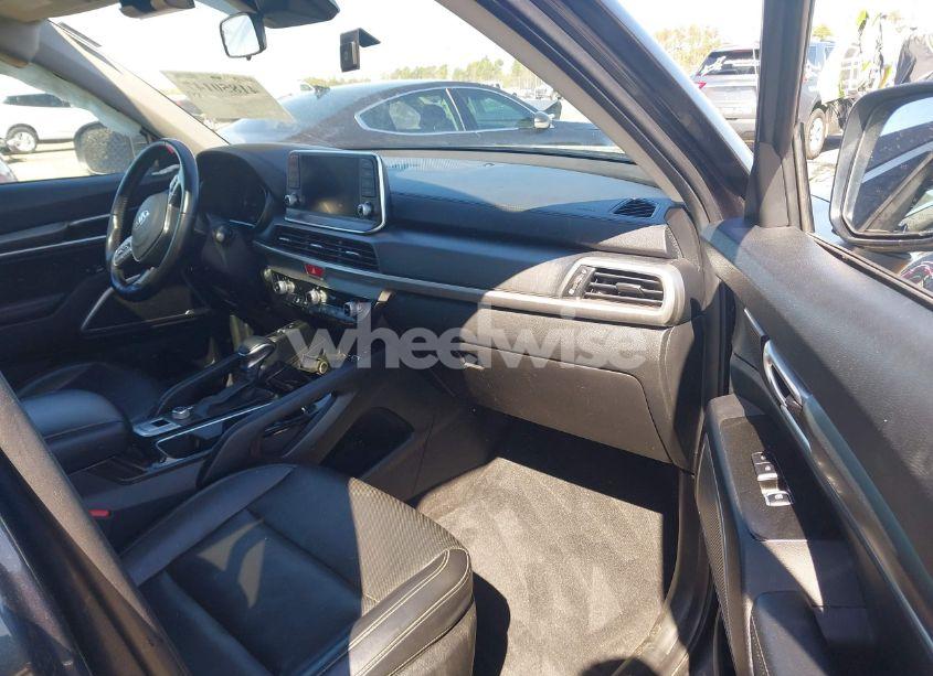 Photo 5 of 2020 Kia Telluride S (VIN 5XYP64HC3LG093274)