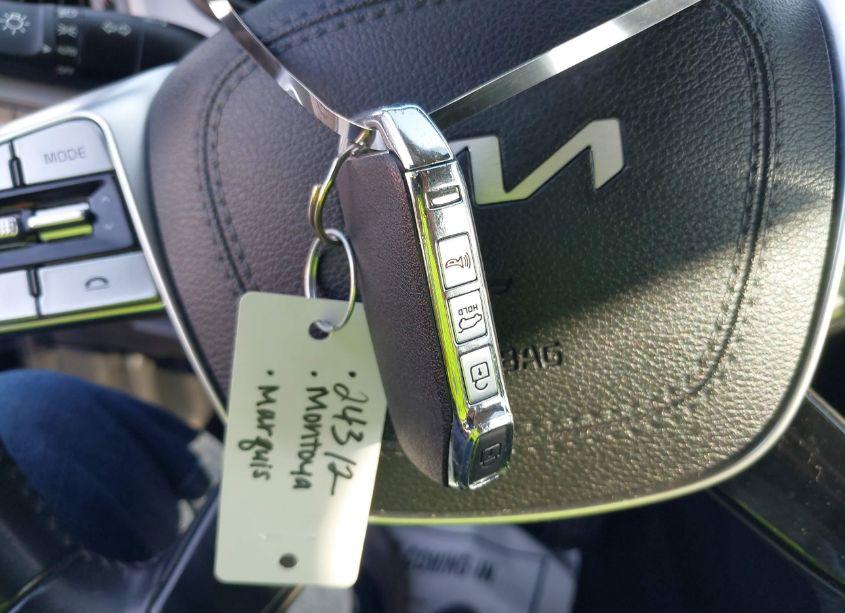 Photo 11 of 2022 Kia Telluride S (VIN 5XYP64HC3NG244052)