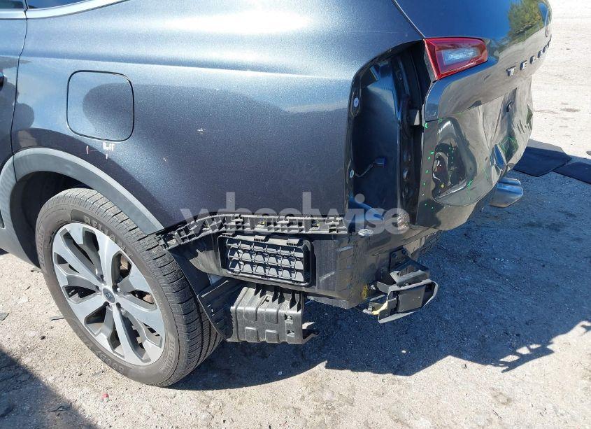 Photo 6 of 2020 Kia Telluride S (VIN 5XYP64HC4LG003646)