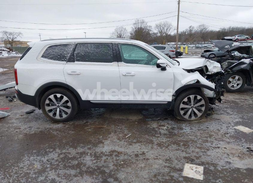 Photo 13 of 2020 Kia Telluride S (VIN 5XYP64HC4LG036632)
