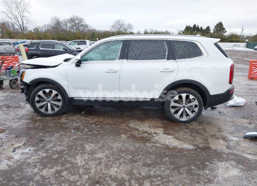 Photo 14 of 2020 Kia Telluride S (VIN 5XYP64HC4LG036632)