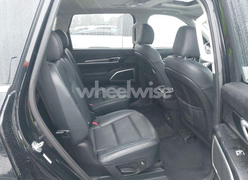 Photo 8 of 2021 Kia Telluride S (VIN 5XYP64HC4MG117521)