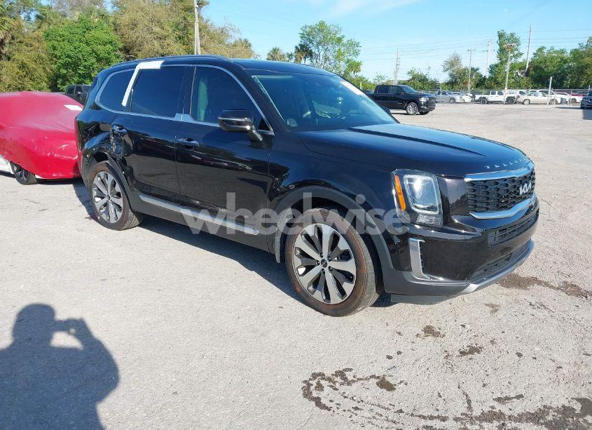 2022 Kia Telluride S (VIN 5XYP64HC4NG205180) main photo