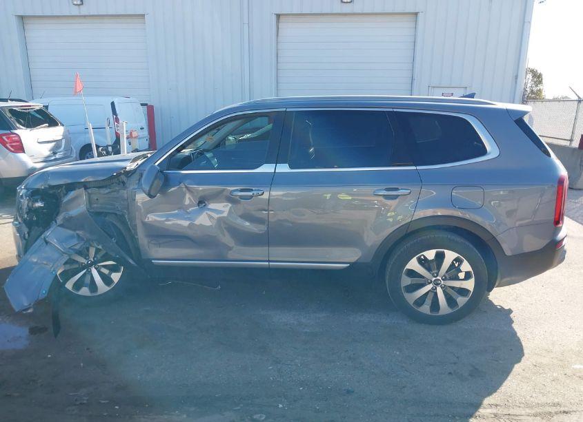 Photo 14 of 2020 Kia Telluride S (VIN 5XYP64HC5LG062995)