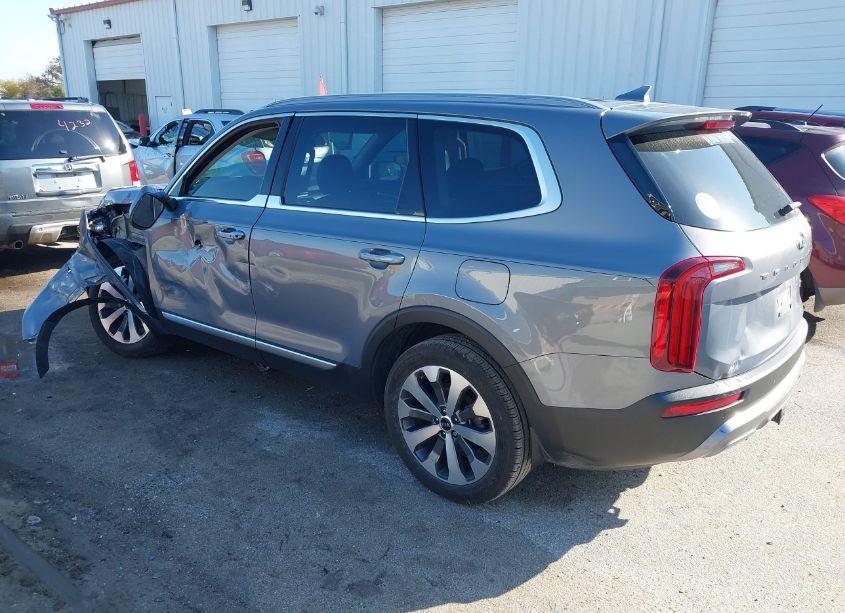 Photo 3 of 2020 Kia Telluride S (VIN 5XYP64HC5LG062995)