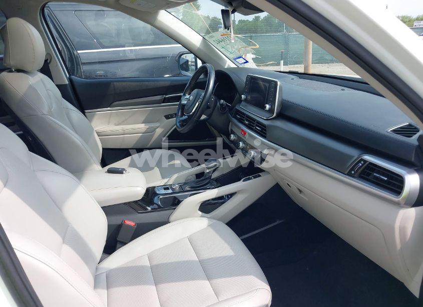Photo 5 of 2020 Kia Telluride S (VIN 5XYP64HC5LG092191)