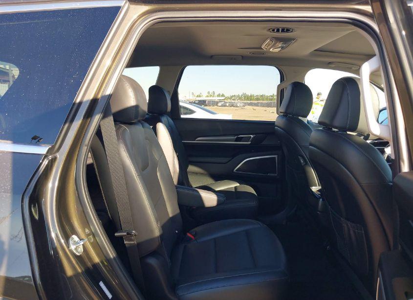 Photo 8 of 2022 Kia Telluride S (VIN 5XYP64HC5NG196909)