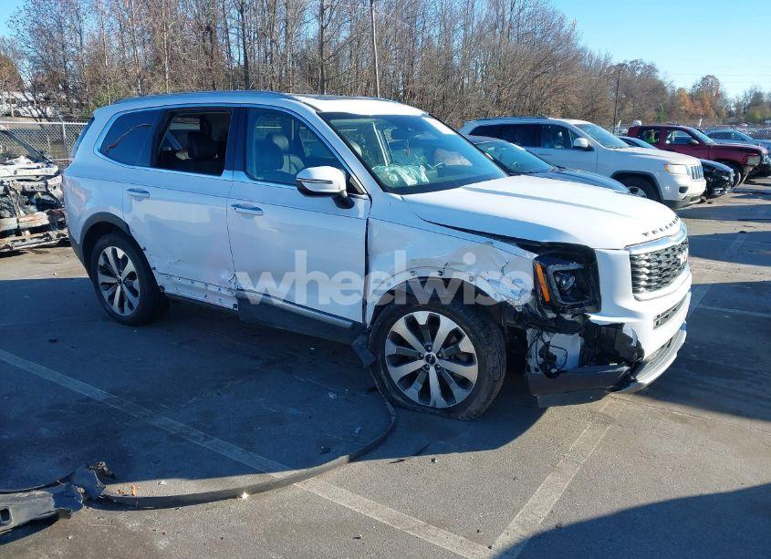 2022 Kia Telluride S (VIN 5XYP64HC5NG252606) main photo