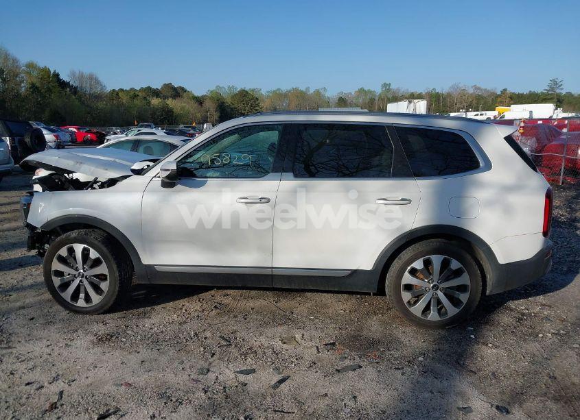 Photo 15 of 2020 Kia Telluride S (VIN 5XYP64HC6LG012137)
