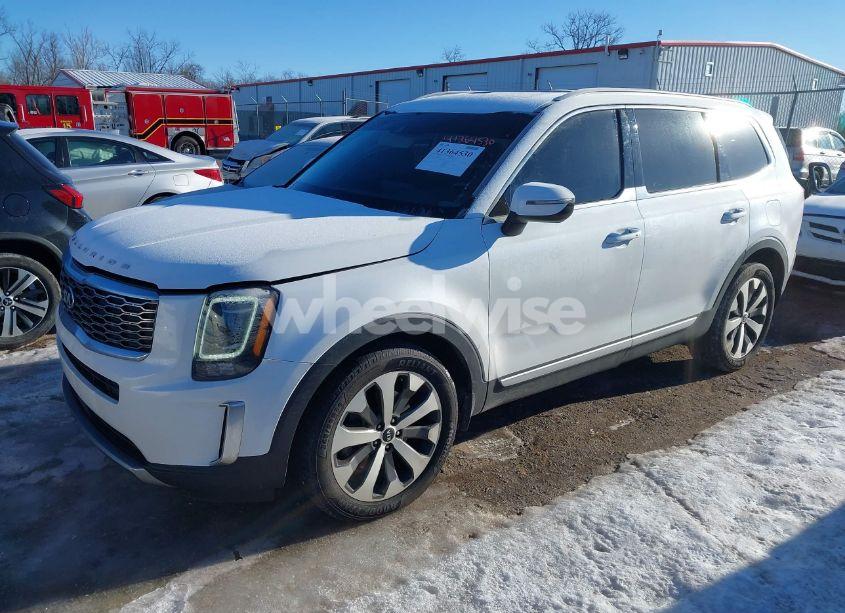 Photo 2 of 2020 Kia Telluride S (VIN 5XYP64HC6LG093799)