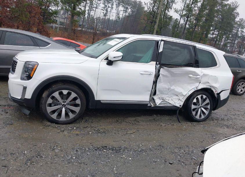 Photo 6 of 2020 Kia Telluride S (VIN 5XYP64HC7LG073514)