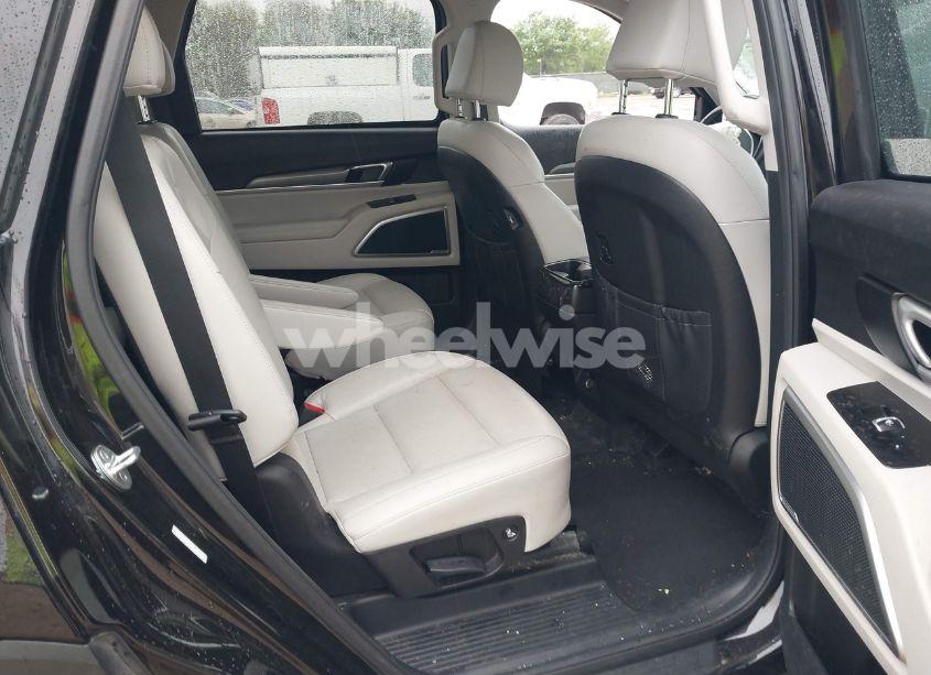 Photo 8 of 2022 Kia Telluride S (VIN 5XYP64HC7NG198239)