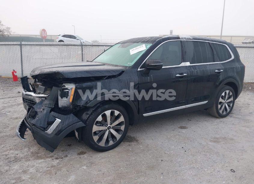 Photo 2 of 2022 Kia Telluride S (VIN 5XYP64HC7NG248329)