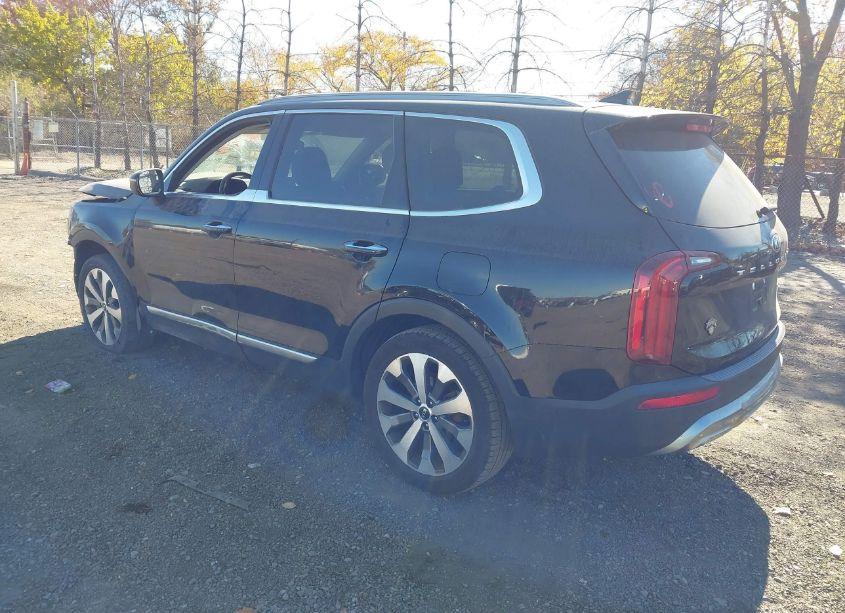 Photo 3 of 2020 Kia Telluride S (VIN 5XYP64HC8LG032180)