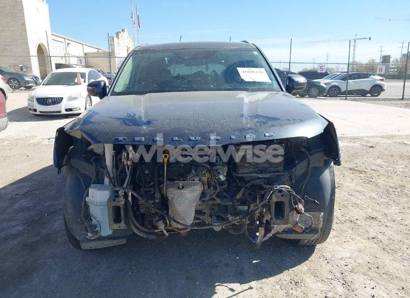 Photo 12 of 2020 Kia Telluride S (VIN 5XYP64HCXLG008043)