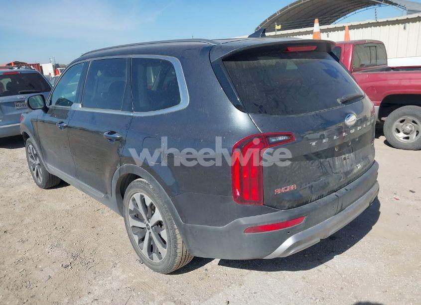 Photo 3 of 2020 Kia Telluride S (VIN 5XYP64HCXLG008043)