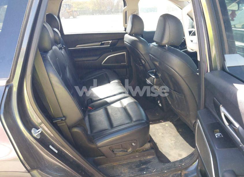 Photo 8 of 2020 Kia Telluride S (VIN 5XYP64HCXLG008043)