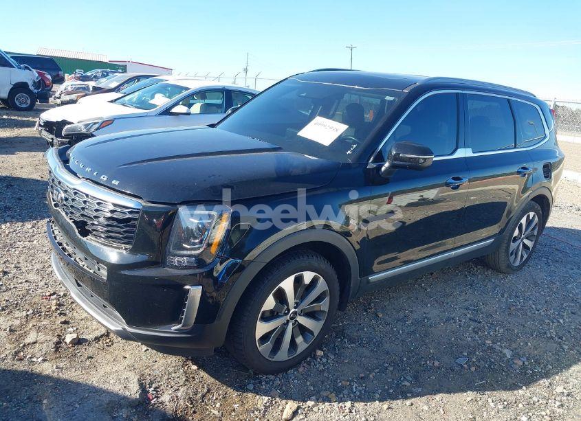 Photo 2 of 2020 Kia Telluride S (VIN 5XYP64HCXLG031919)