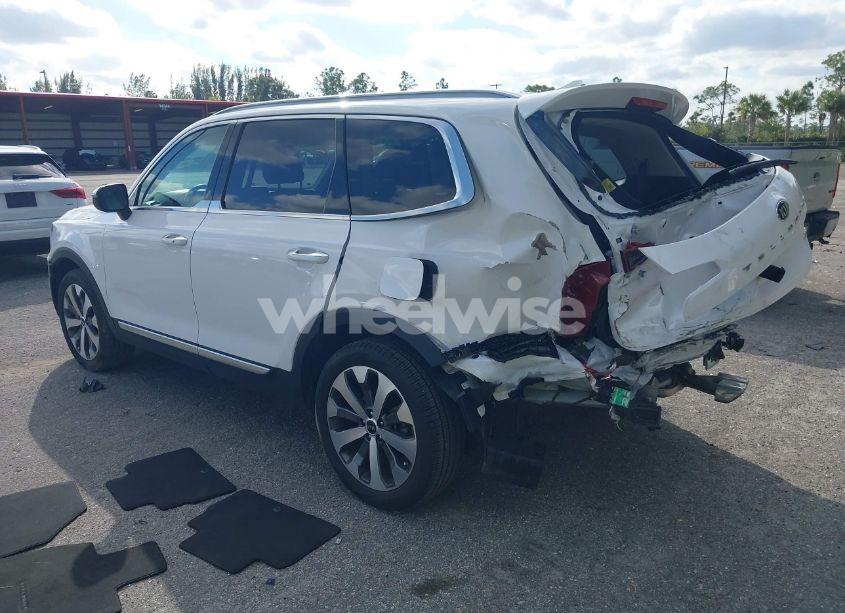 Photo 3 of 2021 Kia Telluride S (VIN 5XYP64HCXMG116924)