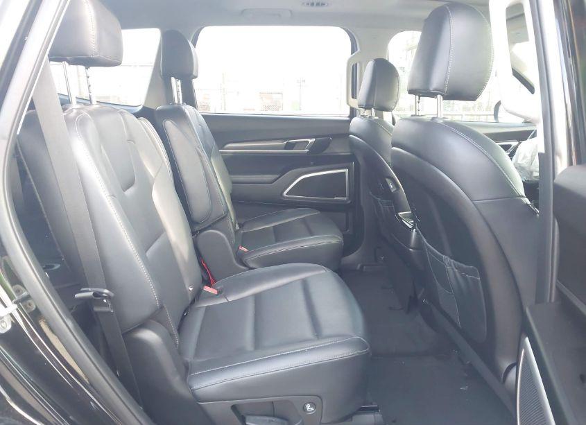 Photo 8 of 2021 Kia Telluride S (VIN 5XYP64HCXMG153794)