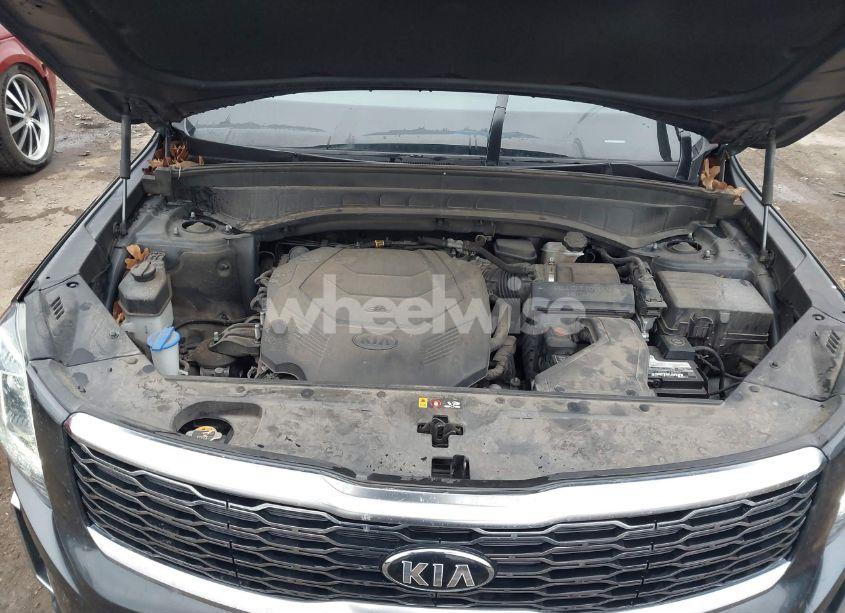 Photo 10 of 2021 Kia Telluride S (VIN 5XYP64HCXMG160311)