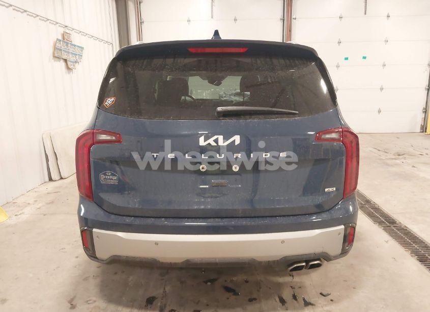 Photo 16 of 2023 Kia Telluride S (VIN 5XYP6DGC1PG348835)