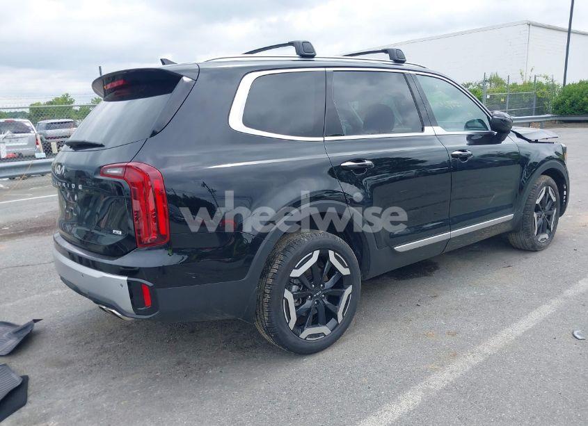 Photo 4 of 2024 Kia Telluride S (VIN 5XYP6DGC1RG528397)