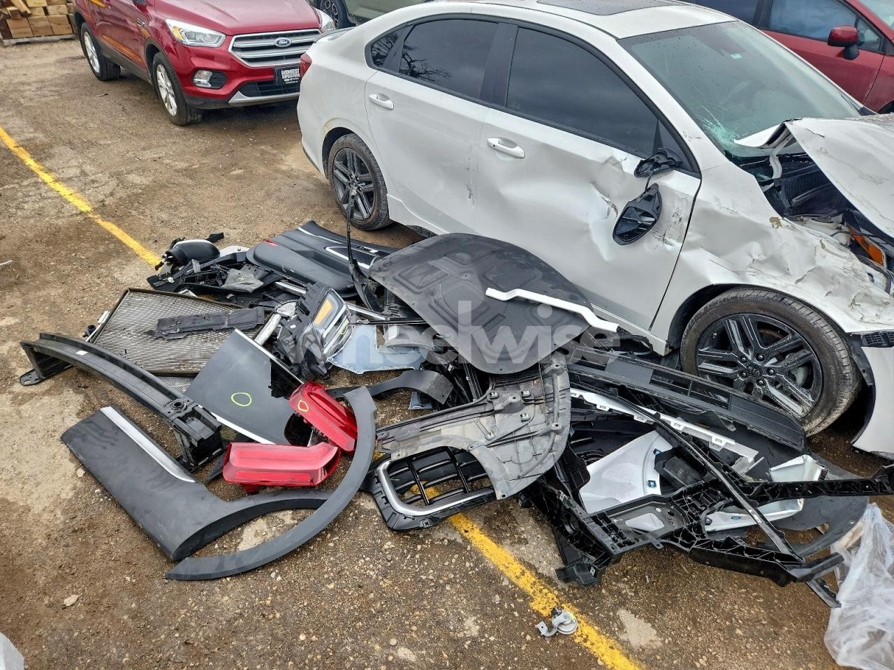 Photo 13 of 2024 KIA TELLURIDE S (VIN 5XYP6DGC2RG542177)