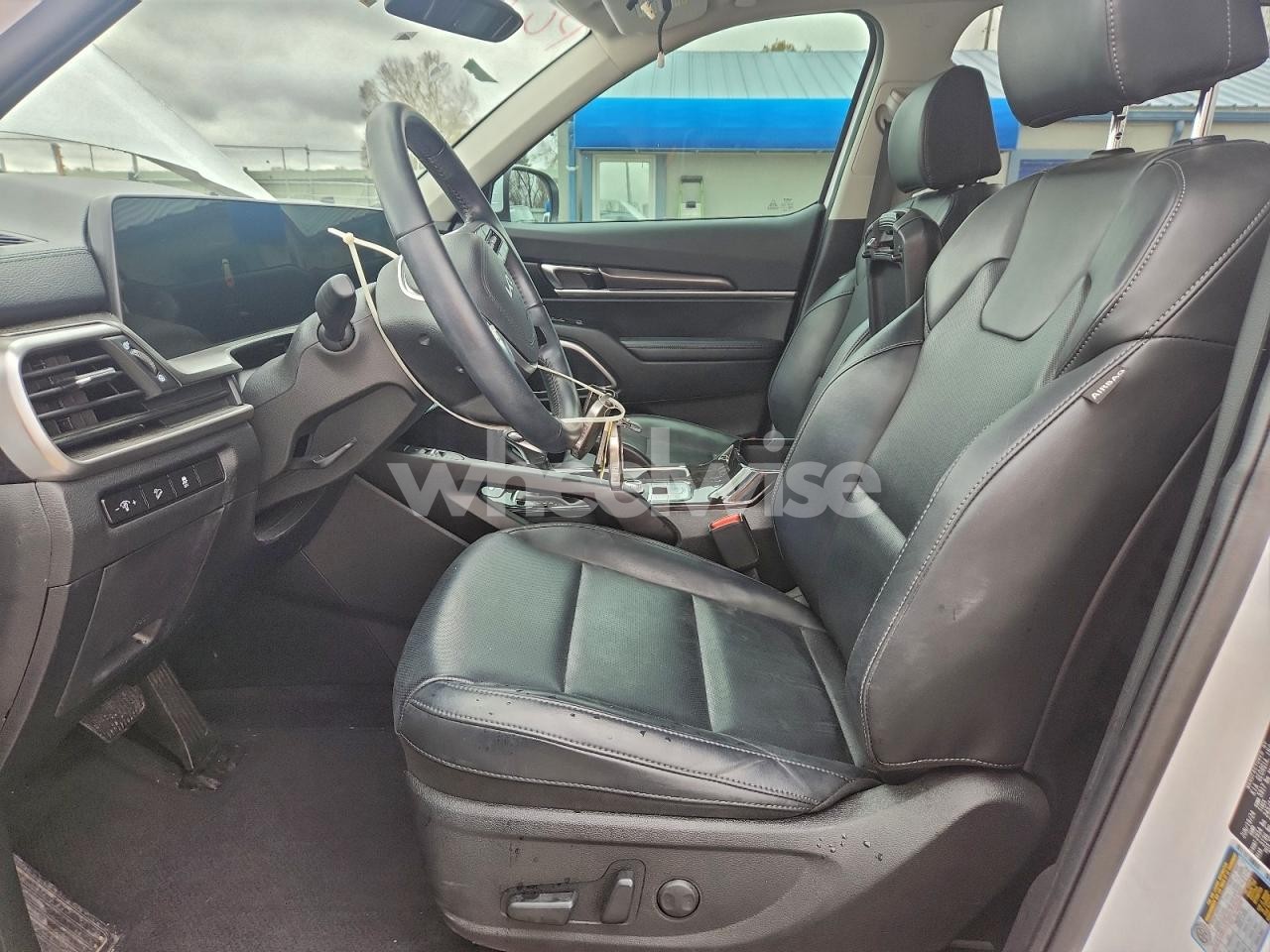 Photo 7 of 2024 KIA TELLURIDE S (VIN 5XYP6DGC2RG542177)