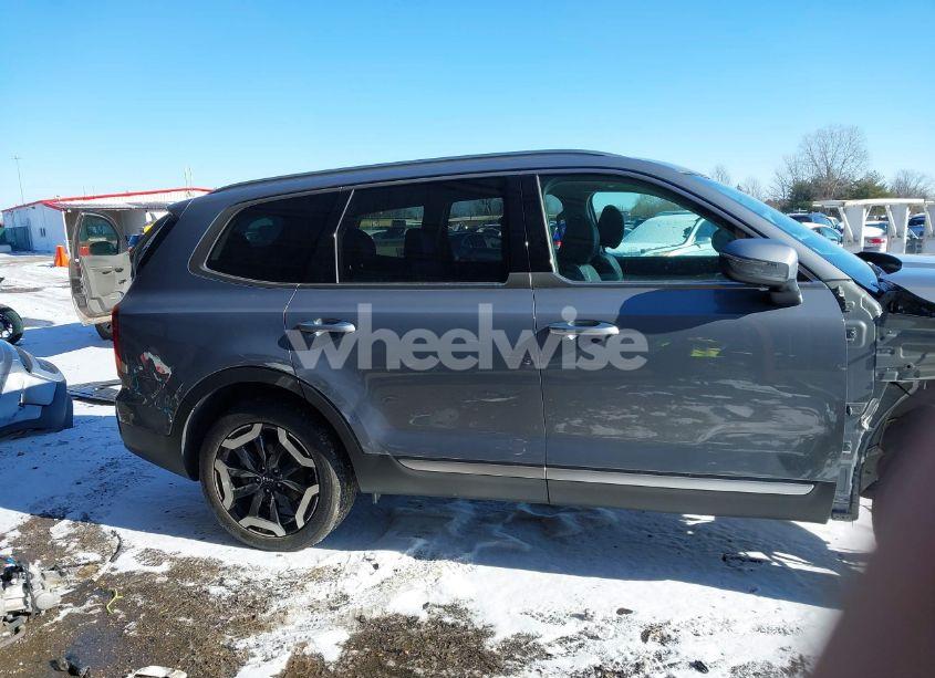 Photo 14 of 2023 Kia Telluride S (VIN 5XYP6DGC3PG325699)