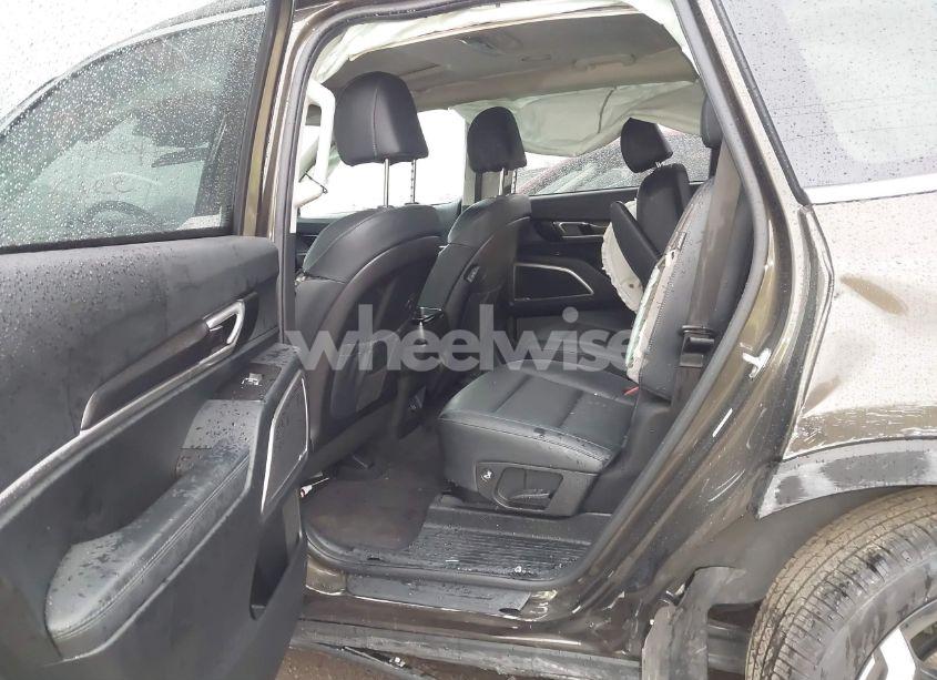 Photo 8 of 2024 Kia Telluride S (VIN 5XYP6DGC3RG556864)