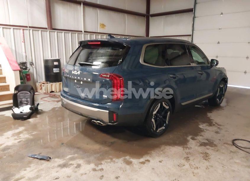 Photo 4 of 2025 Kia Telluride S (VIN 5XYP6DGC3SG579521)