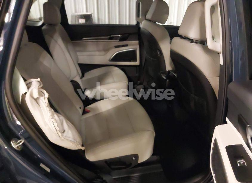 Photo 8 of 2025 Kia Telluride S (VIN 5XYP6DGC3SG579521)