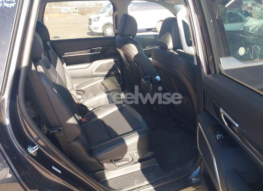 Photo 8 of 2025 Kia Telluride S (VIN 5XYP6DGC3SG587327)