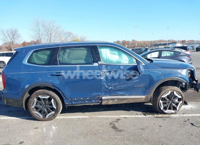Photo 13 of 2024 Kia Telluride S (VIN 5XYP6DGC4RG500643)