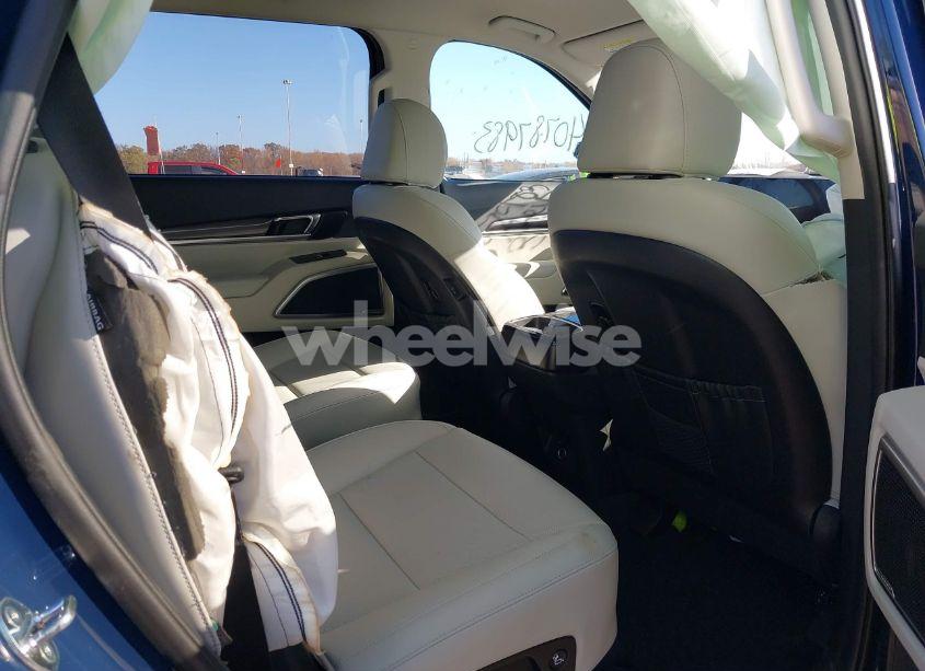 Photo 8 of 2024 Kia Telluride S (VIN 5XYP6DGC4RG500643)