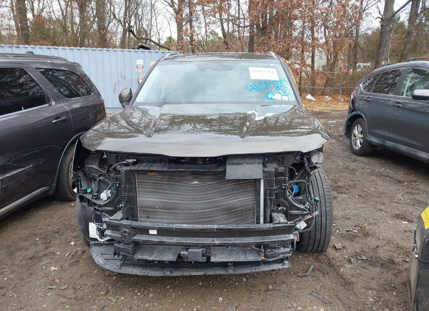 Photo 6 of 2024 Kia Telluride S (VIN 5XYP6DGC4RG516616)