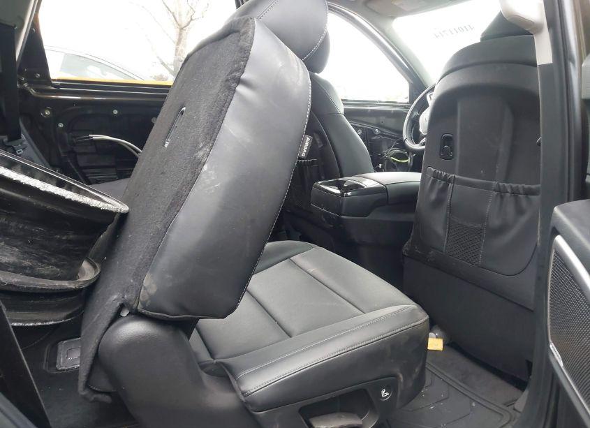 Photo 8 of 2024 Kia Telluride S (VIN 5XYP6DGC4RG516616)