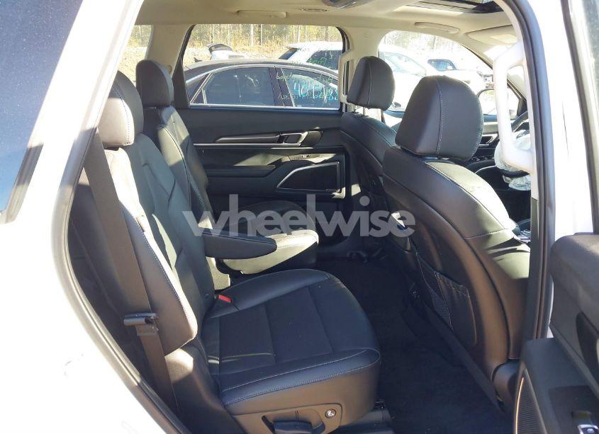 Photo 8 of 2024 Kia Telluride S (VIN 5XYP6DGC5RG522523)