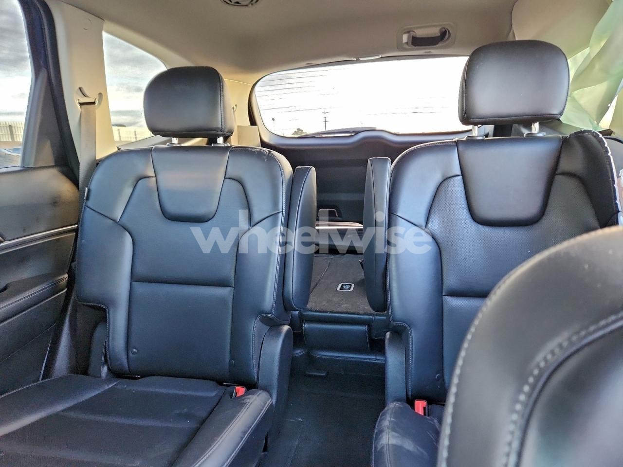 Photo 10 of 2025 KIA TELLURIDE S (VIN 5XYP6DGC8SG585363)