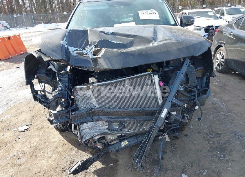 Photo 6 of 2024 Kia Telluride S (VIN 5XYP6DGCXRG526258)