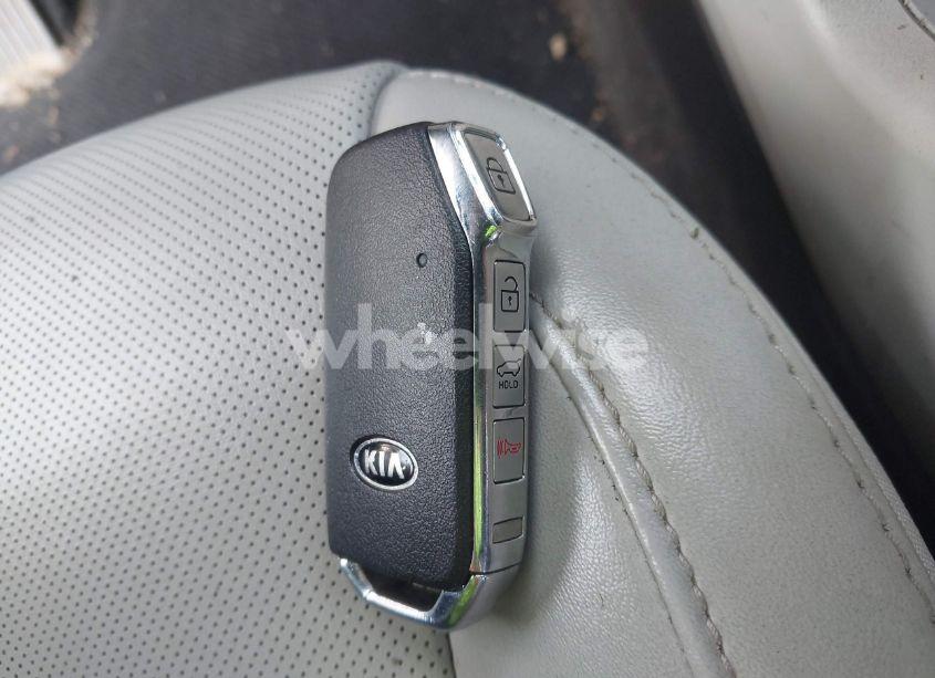 Photo 11 of 2020 Kia Telluride S (VIN 5XYP6DHC0LG025241)