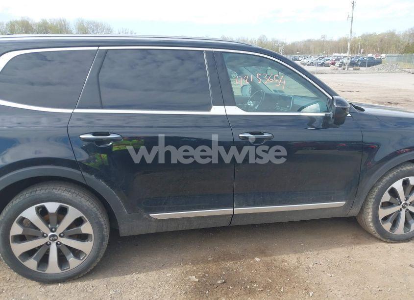 Photo 13 of 2020 Kia Telluride S (VIN 5XYP6DHC0LG025241)