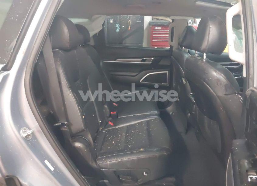 Photo 8 of 2020 Kia Telluride S (VIN 5XYP6DHC0LG083625)