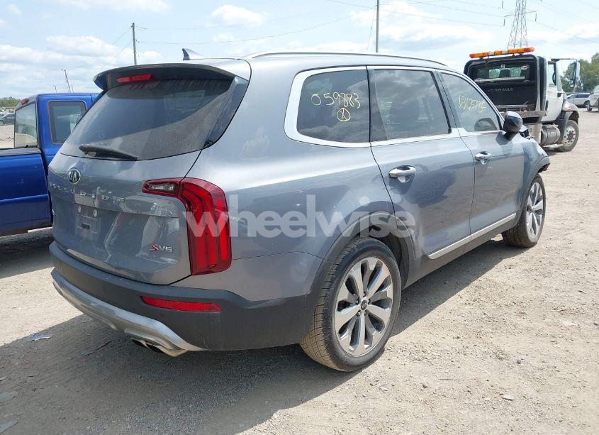 Photo 4 of 2020 Kia Telluride S (VIN 5XYP6DHC1LG059883)